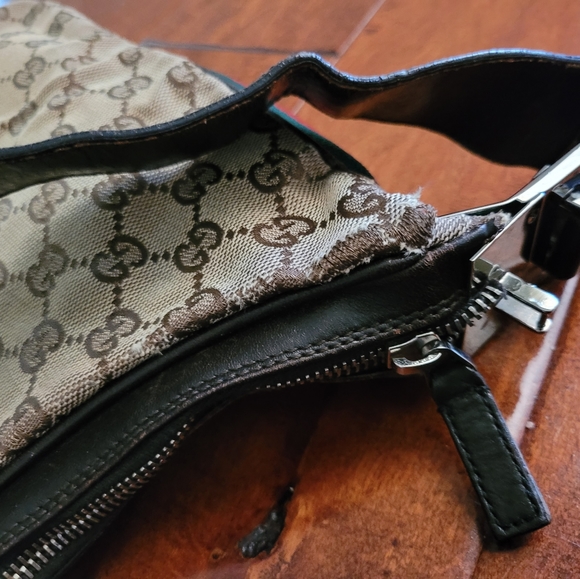 Designer GUCCI Handbag - Picture 4 of 16